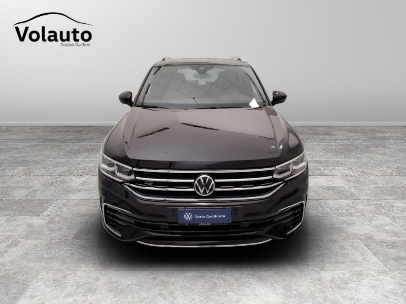 GuidiCar - VOLKSWAGEN Tiguan II 2021 2020 Tiguan 2.0 tdi scr R-Line 4motion 150cv dsg Usato