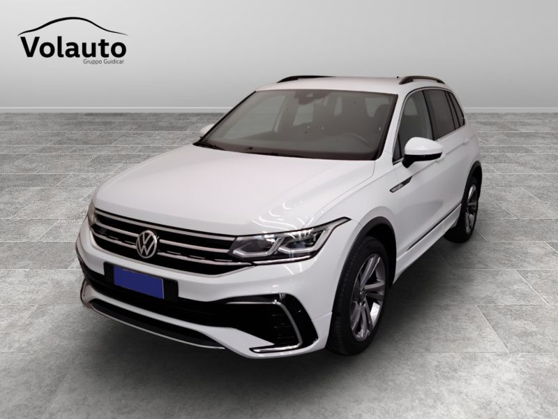 GuidiCar - VOLKSWAGEN Tiguan 2021 Tiguan 2.0 tdi scr R-Line 4motion 150cv dsg Usato