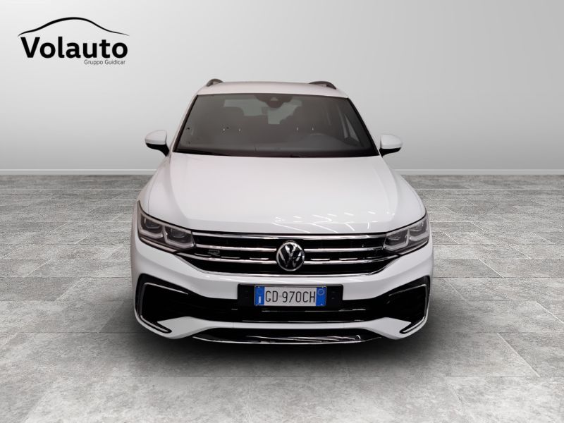 GuidiCar - VOLKSWAGEN Tiguan II 2021 2021 Tiguan 2.0 tdi scr R-Line 4motion 150cv dsg Usato