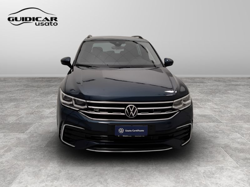 GuidiCar - VOLKSWAGEN Tiguan II 2021 2024 Tiguan 2.0 tdi scr R-Line 4motion 200cv dsg Aziendale