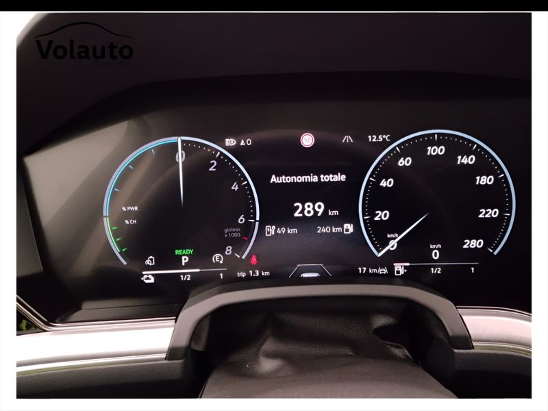 GuidiCar - VOLKSWAGEN Touareg 2024 Touareg 3.0 V6 tsi ehybrid Elegance 381cv auto Km0