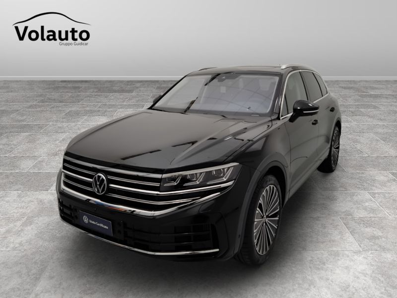 GuidiCar - VOLKSWAGEN Touareg 2024 Touareg 3.0 V6 tsi ehybrid Elegance 381cv auto Aziendale