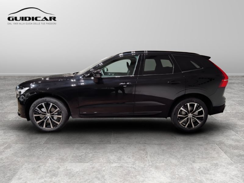 GuidiCar - VOLVO N.XC60 1 N.XC60 Plus Dark B5 AWD AUT Nuovo