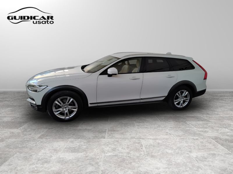 GuidiCar - VOLVO V90 2016 Cross Country 2019 V90 Cross Country 2.0 d4 awd geartronic my19 Usato