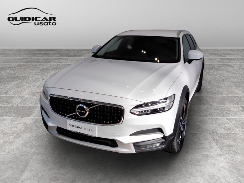 GuidiCar - VOLVO V90 2019 V90 Cross Country 2.0 d4 Pro awd geartronic my19 Usato