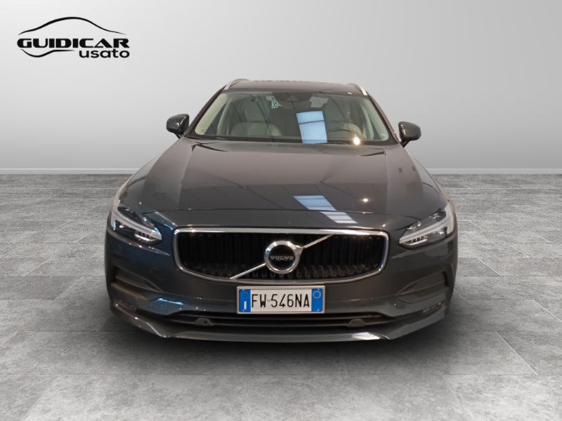 GuidiCar - VOLVO V90 2019 V90 2.0 d5 Momentum awd geartronic my20 Usato