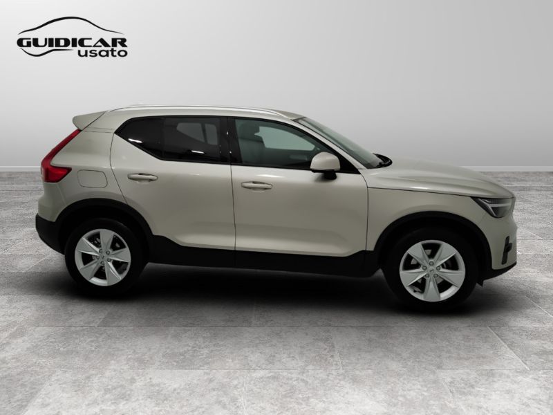 GuidiCar - VOLVO XC40 2024 XC40 1.5 t2 Core auto Usato