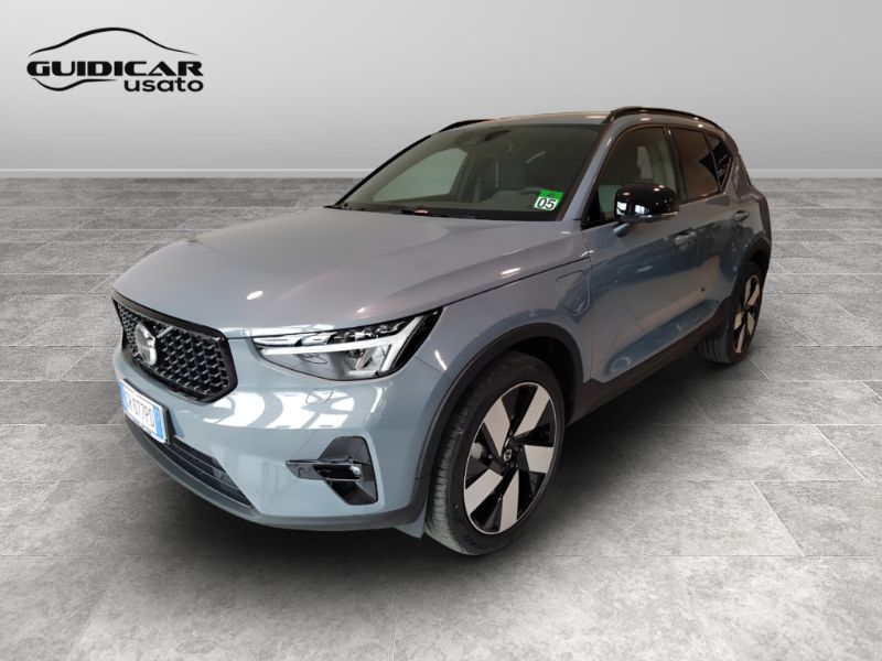 GuidiCar - VOLVO XC40 2023 XC40 1.5 t4 recharge phev Plus Dark auto Aziendale