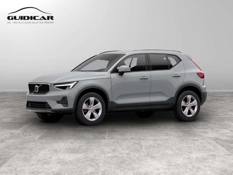 GuidiCar - VOLVO XC40 1 XC40 2.0 b3 Core auto Nuovo