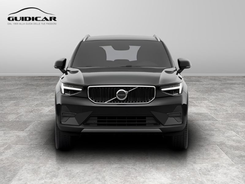 GuidiCar - VOLVO XC40 1 XC40 2.0 b3 Core auto Nuovo