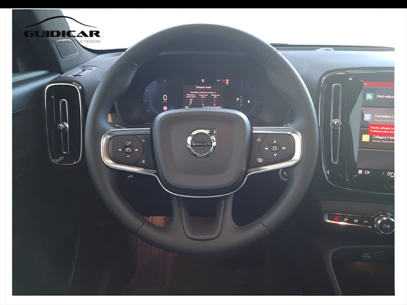 GuidiCar - VOLVO XC40 1 XC40 2.0 b3 Core auto Nuovo