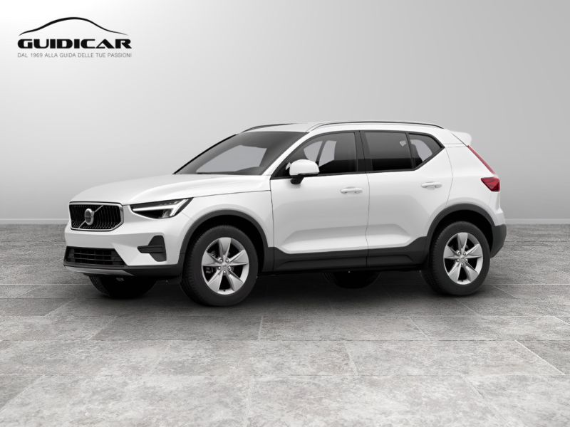 GuidiCar - VOLVO XC40 1 XC40 2.0 b3 Core auto Nuovo