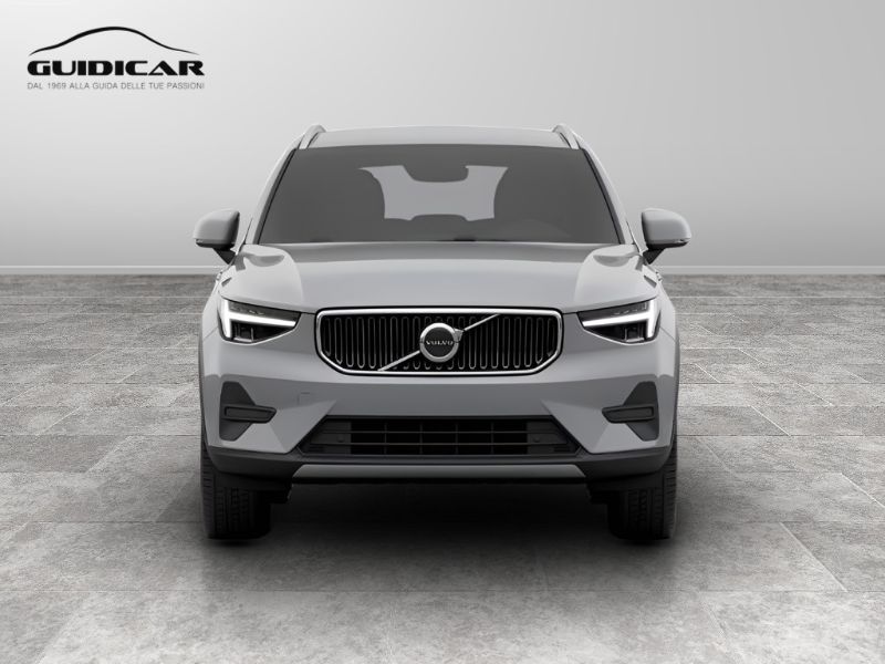 GuidiCar - VOLVO XC40 1 XC40 2.0 b3 Core auto Nuovo