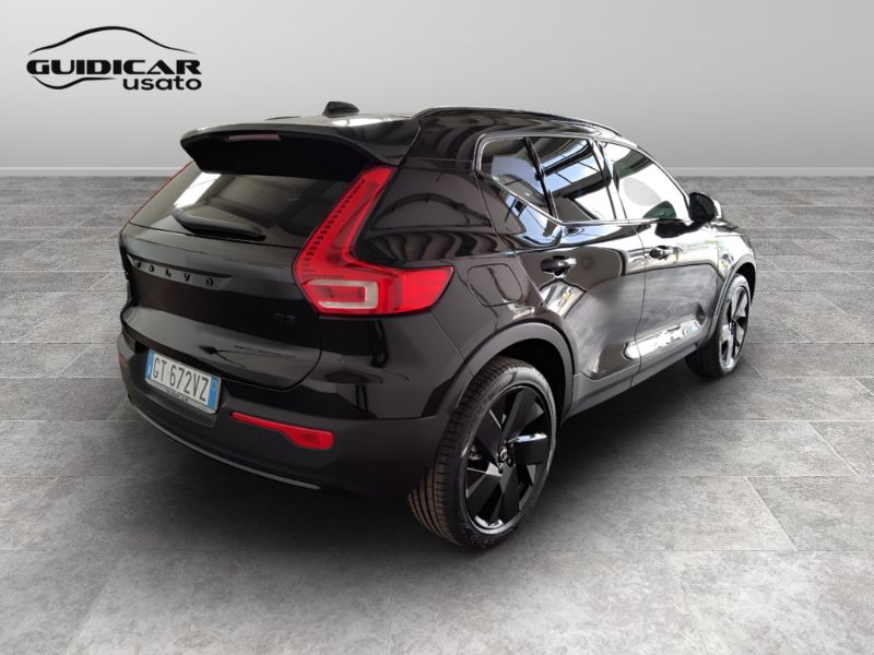 GuidiCar - VOLVO XC40 2024 XC40 2.0 b3 Plus Black Edition auto Aziendale