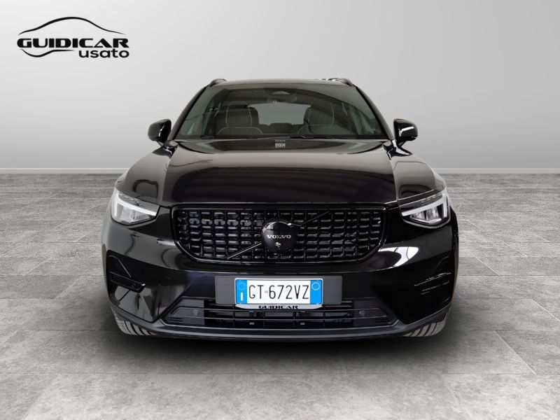 GuidiCar - VOLVO XC40 2024 XC40 2.0 b3 Plus Black Edition auto Aziendale