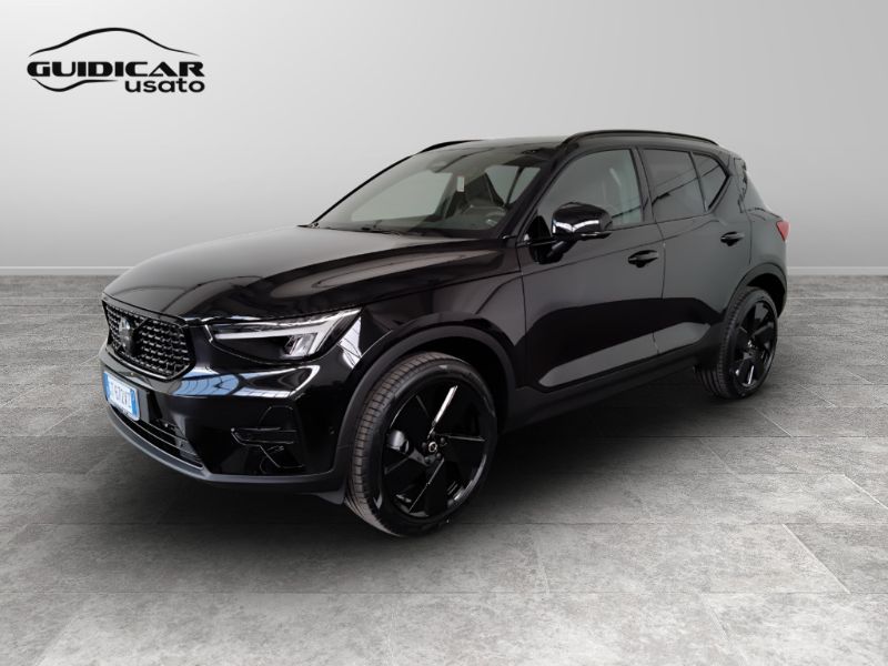 GuidiCar - VOLVO XC40 2024 XC40 2.0 b3 Plus Black Edition auto Aziendale