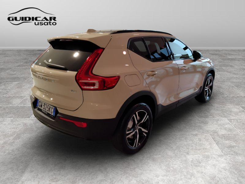 GuidiCar - VOLVO XC40 2024 XC40 2.0 b3 Plus Black Edition auto Aziendale