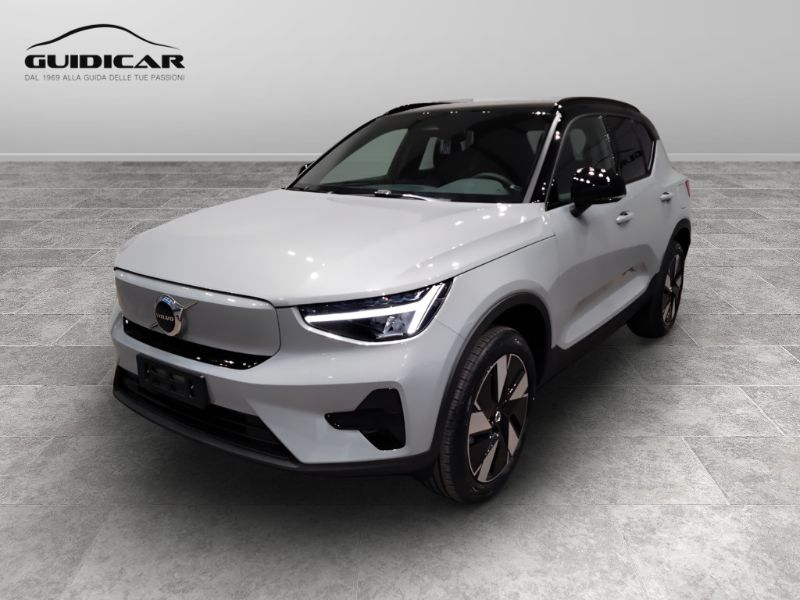 GuidiCar - VOLVO XC40 1 XC40 single motor extend.range Core rwd Nuovo