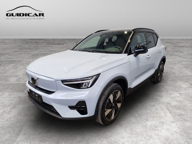 GuidiCar - VOLVO XC40 1 XC40 single motor extend.range Core rwd Nuovo