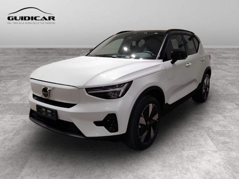 GuidiCar - VOLVO XC40 1 XC40 single motor extend.range Core rwd Nuovo