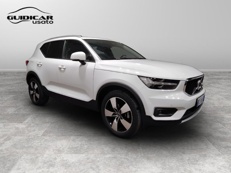 GuidiCar - VOLVO XC40 2020 XC40 1.5 t2 Momentum Pro auto my21 Usato