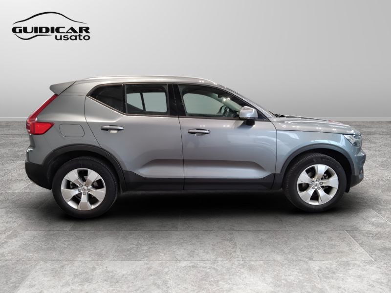 GuidiCar - VOLVO XC40 2018 XC40 1.5 T3 Momentum 156cv Usato