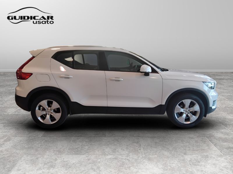 GuidiCar - VOLVO XC40 2019 XC40 1.5 t3 Momentum 163cv my20 Usato