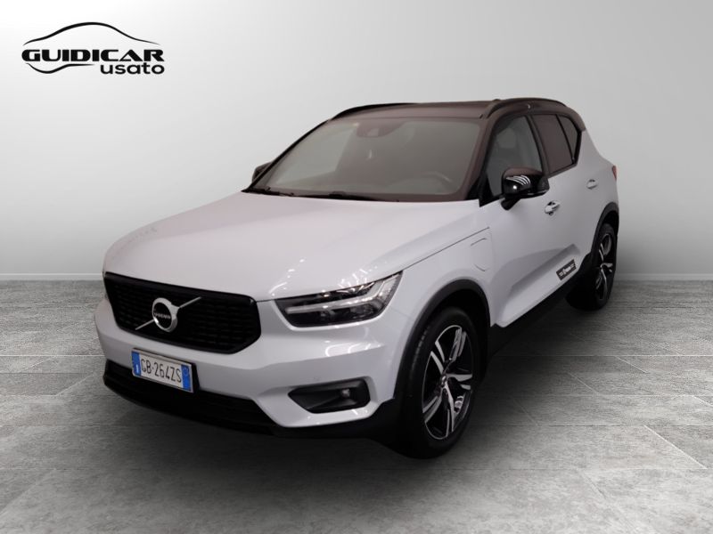 GuidiCar - VOLVO XC40 2020 XC40 1.5 T5 plug-in-hybrid R-design auto my21 Usato