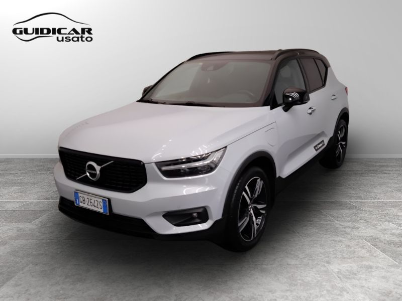 GuidiCar - VOLVO XC40 2020 XC40 1.5 T5 plug-in-hybrid R-design auto my21 Usato