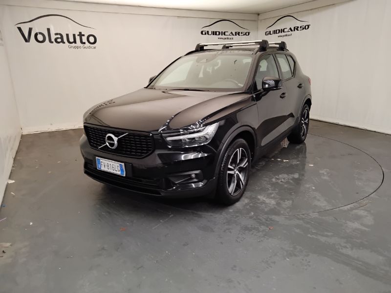 GuidiCar - VOLVO XC40 2019 XC40 2.0 d3 R-design awd geartronic Usato