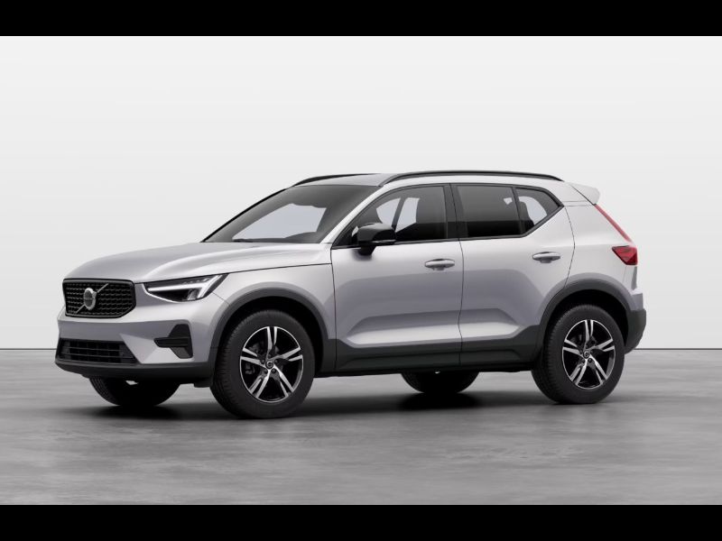 GuidiCar - VOLVO XC40 1 XC40 PLUS DARK B3 AUT Nuovo