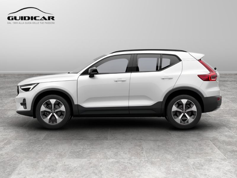 GuidiCar - VOLVO XC40 1 XC40 ULTIMATE DARK B3 AUT Nuovo