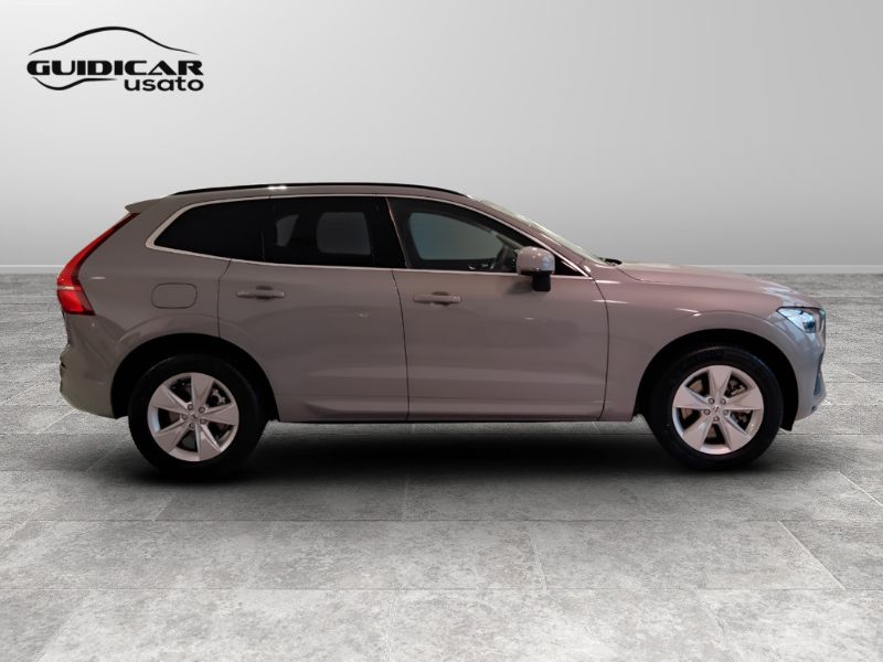 GuidiCar - VOLVO XC6 2024 XC60 CORE B4 AUT Aziendale