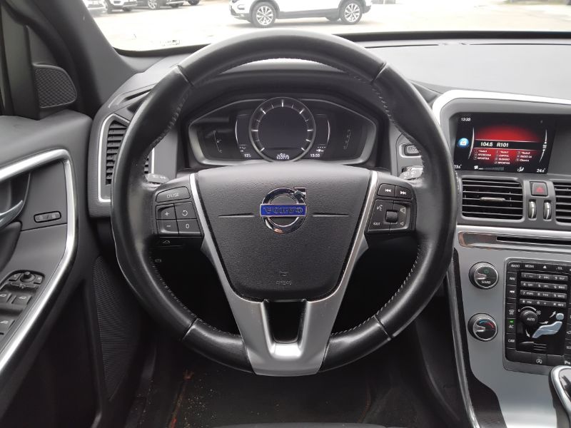 GuidiCar - VOLVO XC60 I 2014 2017 XC60 2.0 d3 Volvo Ocean Race 150cv geartronic Usato