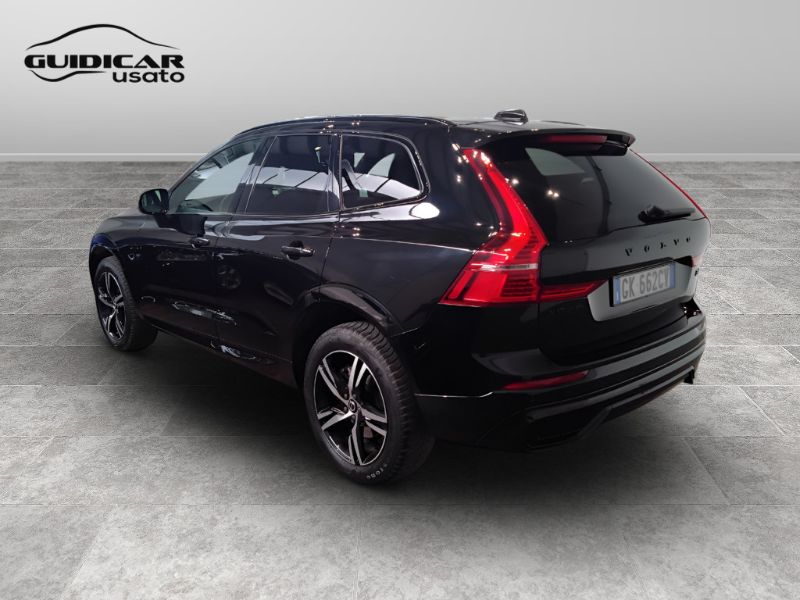 GuidiCar - VOLVO XC60 II 2022 2022 XC60 2.0 b4 Plus Dark awd auto Usato