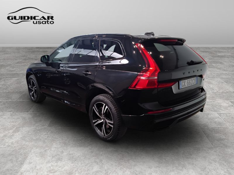 GuidiCar - VOLVO XC60 II 2022 2022 XC60 2.0 b4 Plus Dark awd auto Usato