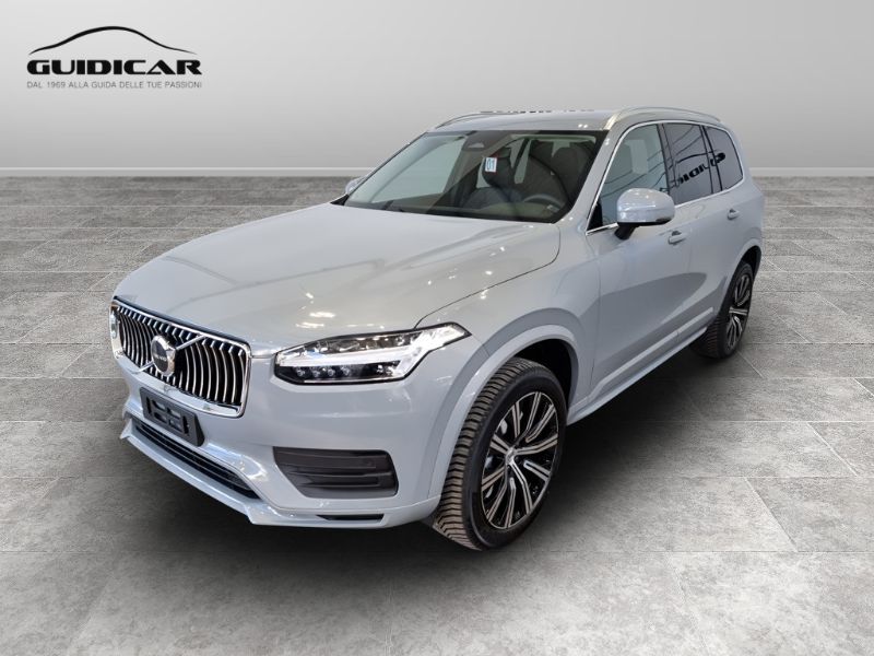 GuidiCar - VOLVO N.XC90 1 XC90 2.0 b5 Core awd 7p.ti auto Nuovo